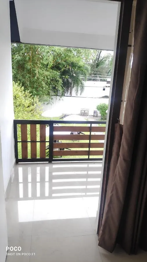 Emperor-Hotel Rachana Continental Pvt Ltd Kizhake Chālakudi Hotel